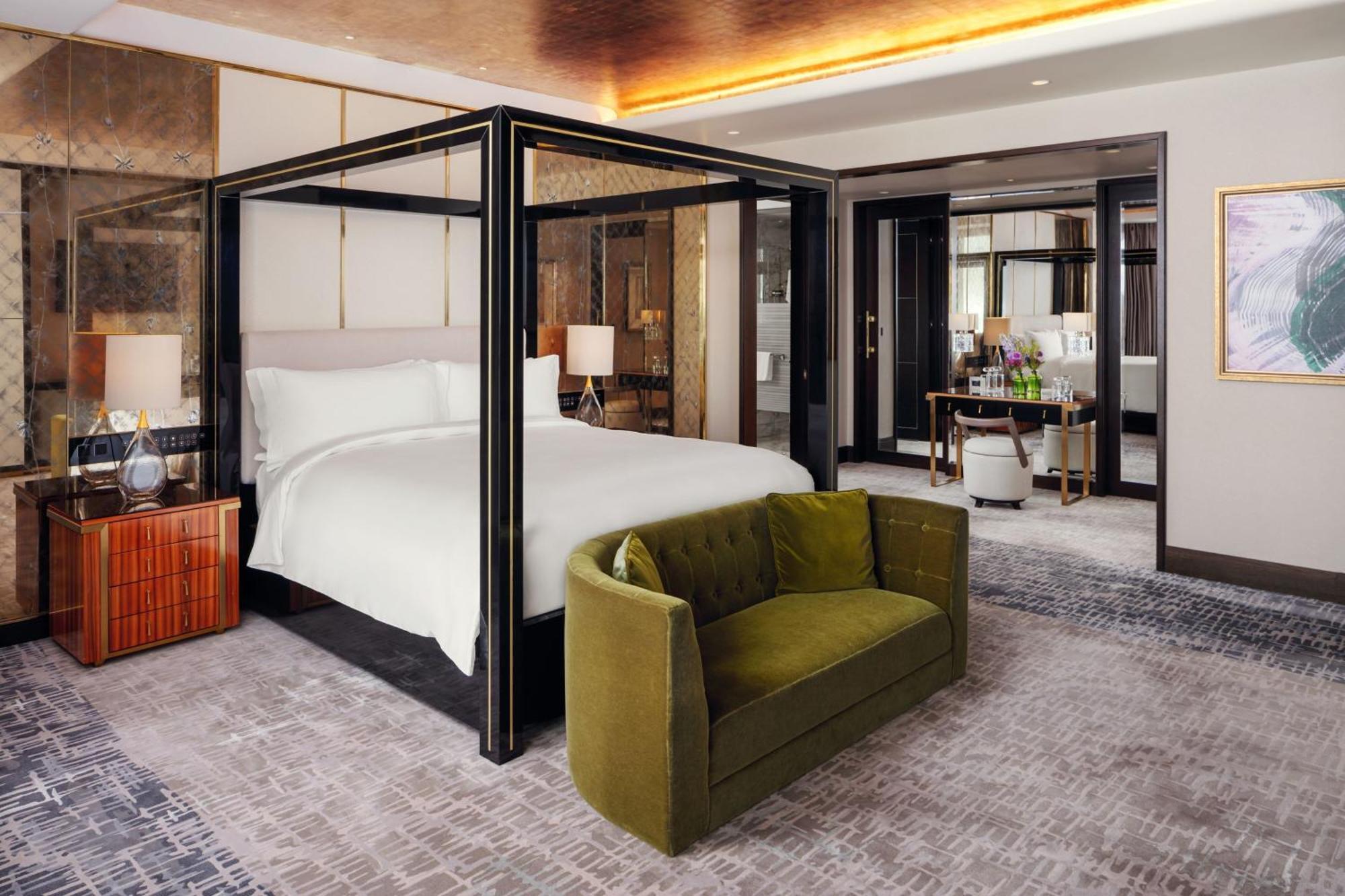 The Ritz-carlton, Отель Астана