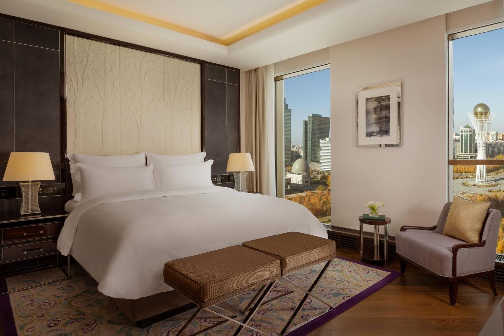The Ritz-carlton, Отель 5*