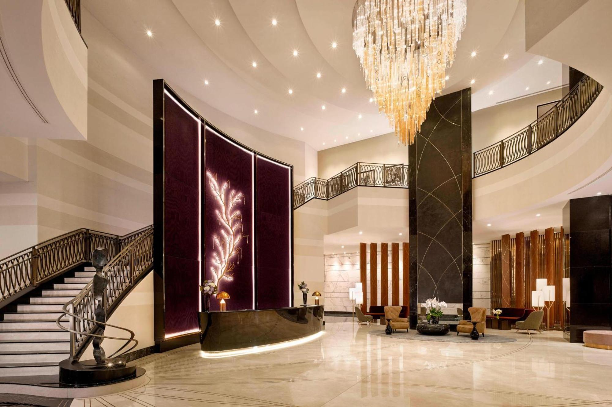 The Ritz-Carlton, Astana 5*